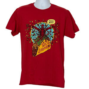 Marvel TShirt Size Large Red Deadpool PICO BOO! Taco Surprise